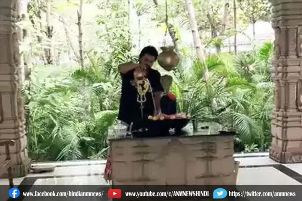 मैच में जाने से पहले सुरेश रैना ने भगवान शिव को चढ़ाया जल