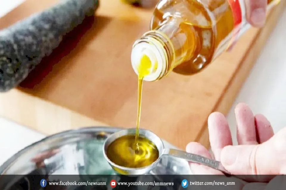 महंगाई की तगड़ी मार झेल रही देश की आम जनता