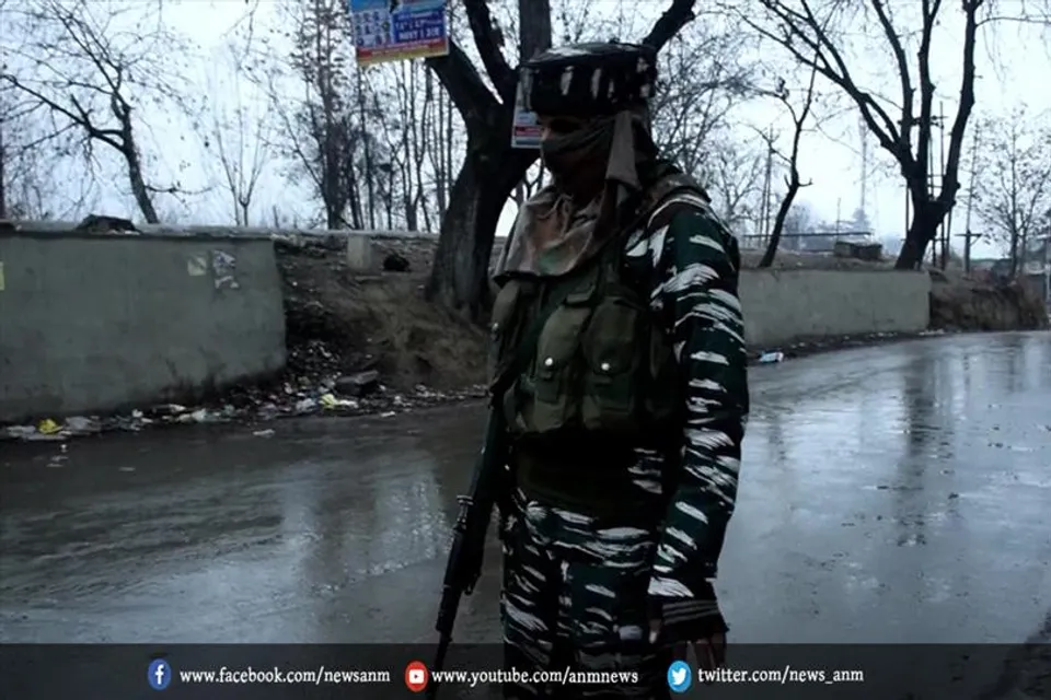 सुरक्षाबलों ने जैश ए मोहम्मद के तीन आतंकियों को मार गिराया