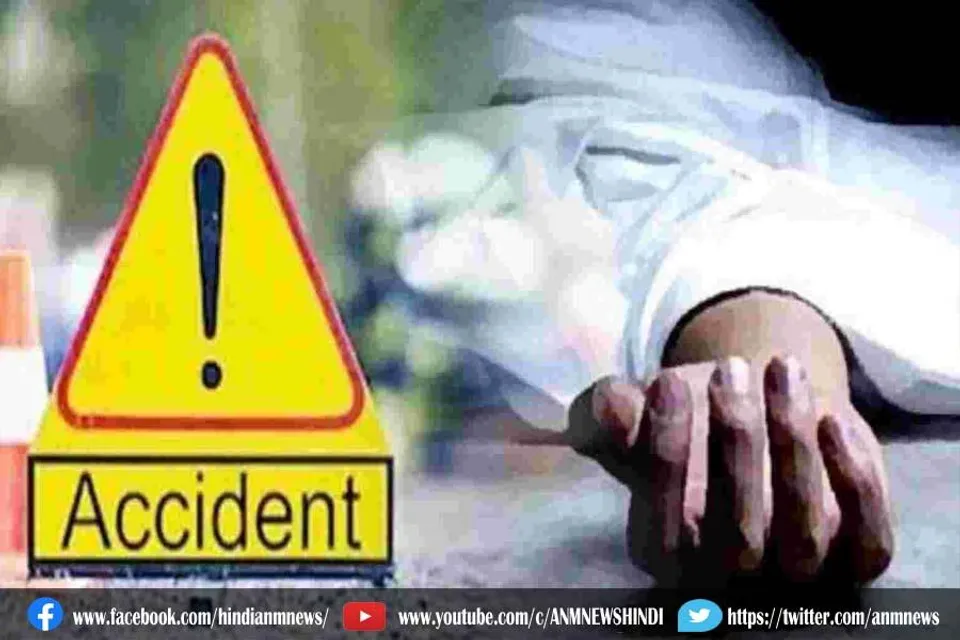 ढाबा पर पलटा ट्रक, दो व्यक्तियों की जान गयी