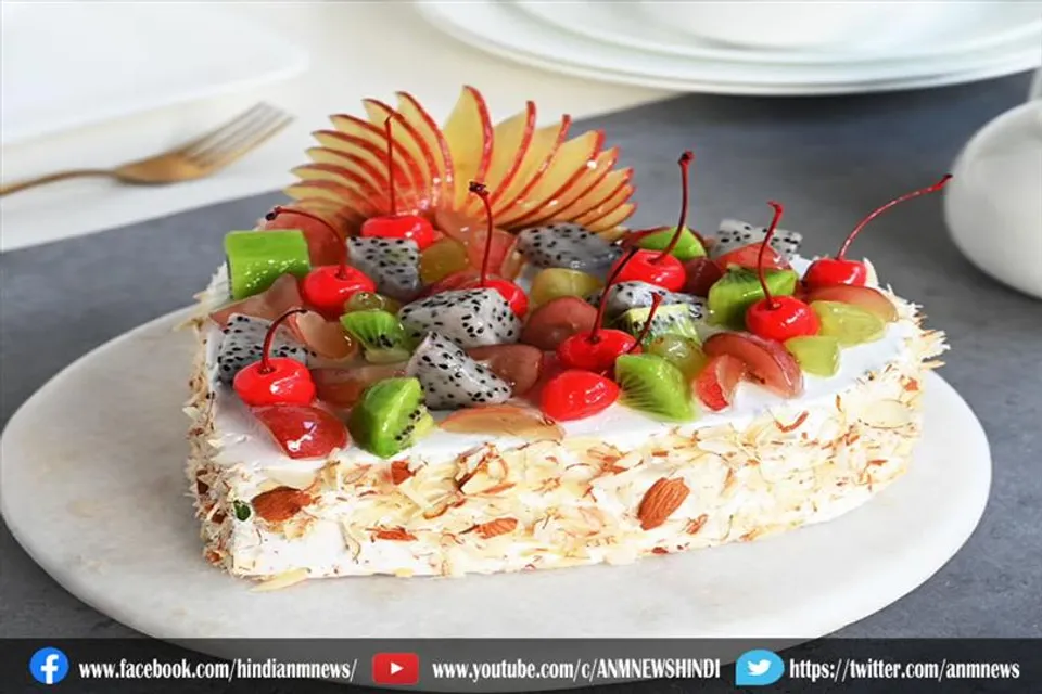 बनाएं फ्रूट्स और नट्स केक