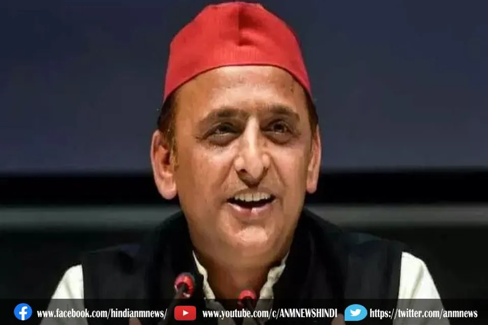 अखिलेश ने किया कार्यकारिणी भांग, नरेश का पद बहाल