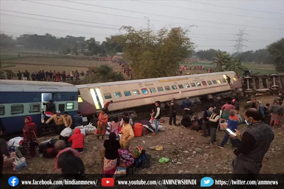 रेल हादसे पर मोदी ने ममता को किया फोन