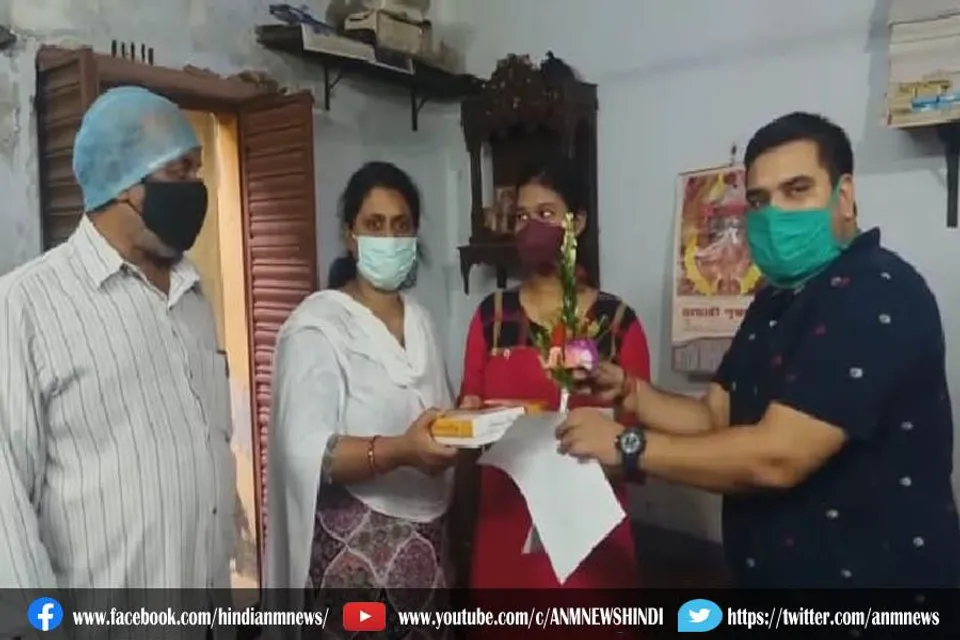 हायर सेकेंडरी परीक्षा में 492 अंक प्राप्त कर किया नाम रोशन