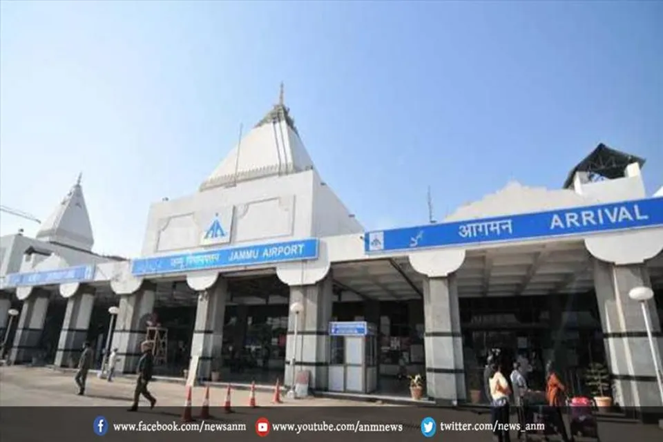 जम्मू एयरपोर्ट यात्रियों की पहली पसंद