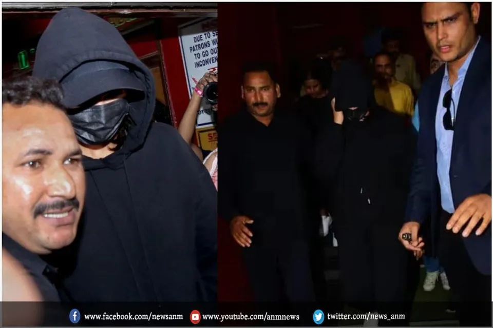 फैंस का रिएक्शन देखने थिएटर पहुंची दीपिका