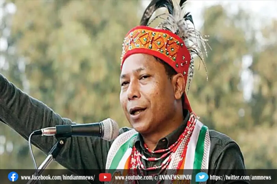 पूर्व CM समेत 17 में से 12 विधायक TMC में शामिल