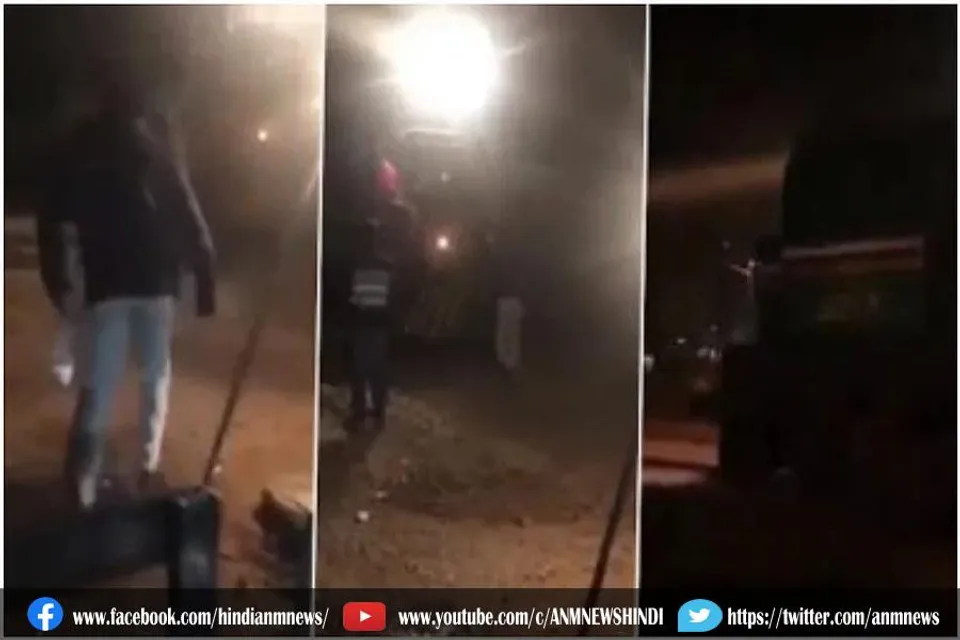 पाकिस्तान में रेलवे ड्राइवर ने दही खरीदने के लिए रोकी ट्रेन, देखे वीडियो