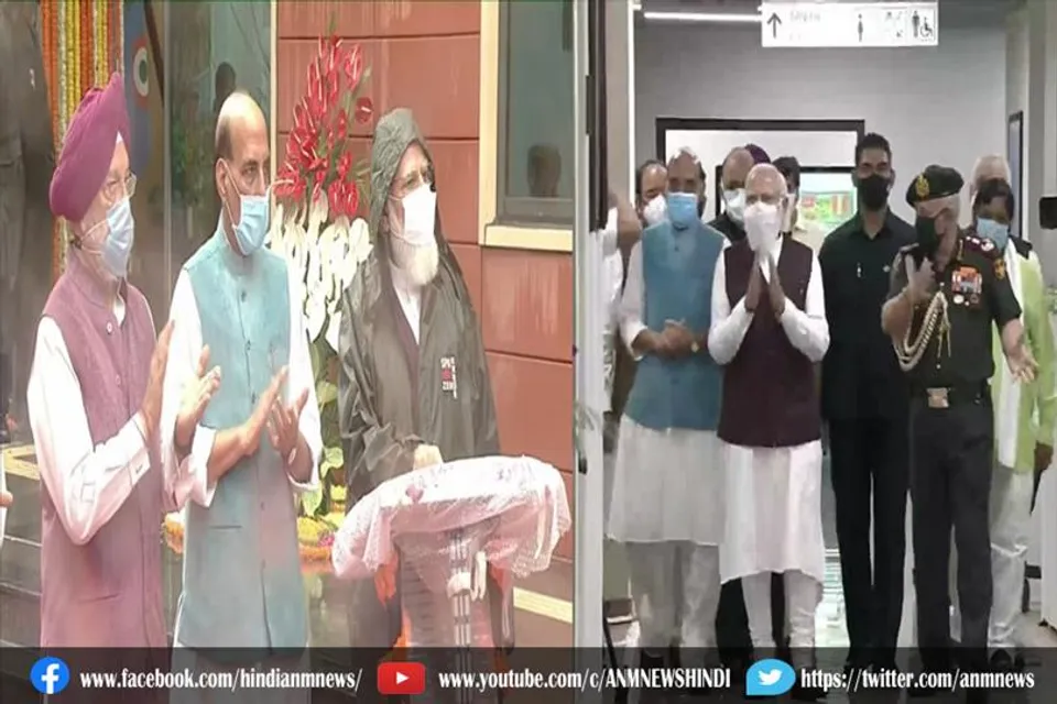 पीएम मोदी ने नए 'डिफेंस कॉम्पलेक्स' का किया उद्घाटन