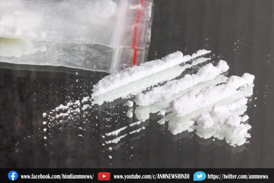 ड्रग्स का वार, निशाने पर हैं छात्र