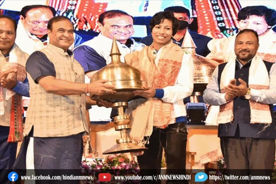 ब्रॉन्‍ज मेडलिस्‍ट लवलीना को असम के मुख्यमंत्री ने दिए एक करोड़ रुपये