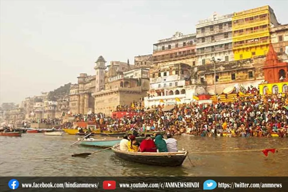 वाराणसी: लगातार बढ़ रहा गंगा का जलस्तर, नाव संचालन निलंबित