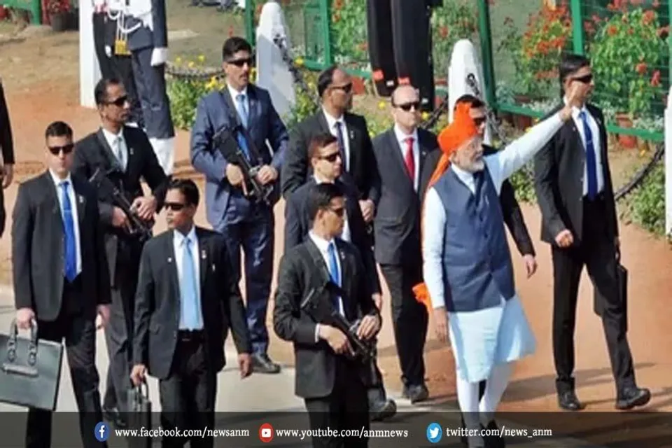 पीएम का खास सुरक्षा कवच, मात्र एक झटके से खुल जाती है यह खास 'ढाल'