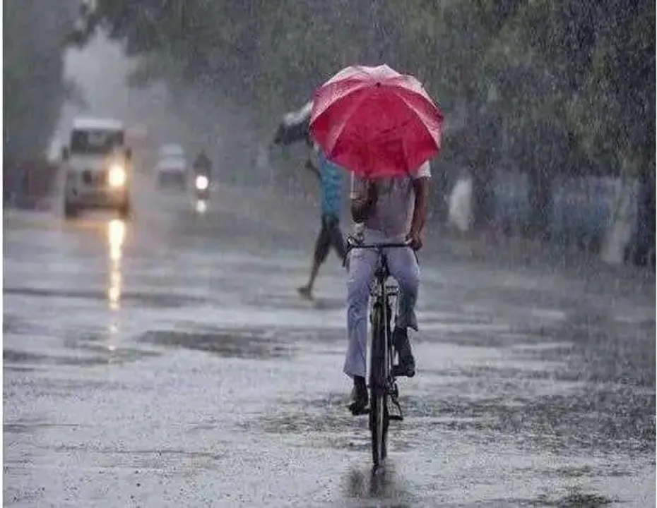 देश के कई इलाकों में आज भारी बारिश
