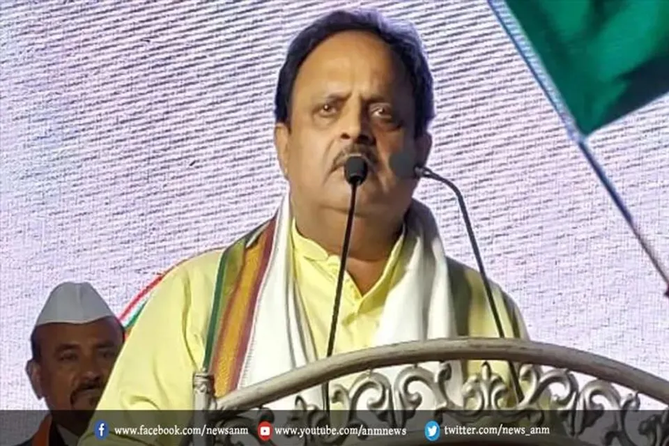 गुजरात के कांग्रेस प्रभारी ने दिया इस्तीफा
