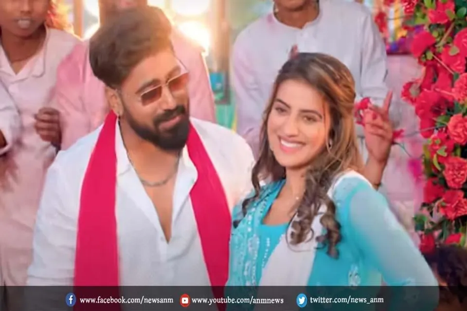 अक्षरा सिंह पर चढ़ा फाल्गुनी रंग, 'जीजा' संग ही मचा दिया गदर! कहा- 'जीजा जी दूरे से गोड़ लागी'