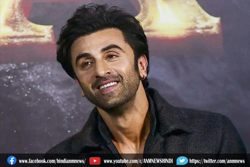 रणबीर कपूर ने वेलेंटाइन पर फैंस को दिया तोहफा