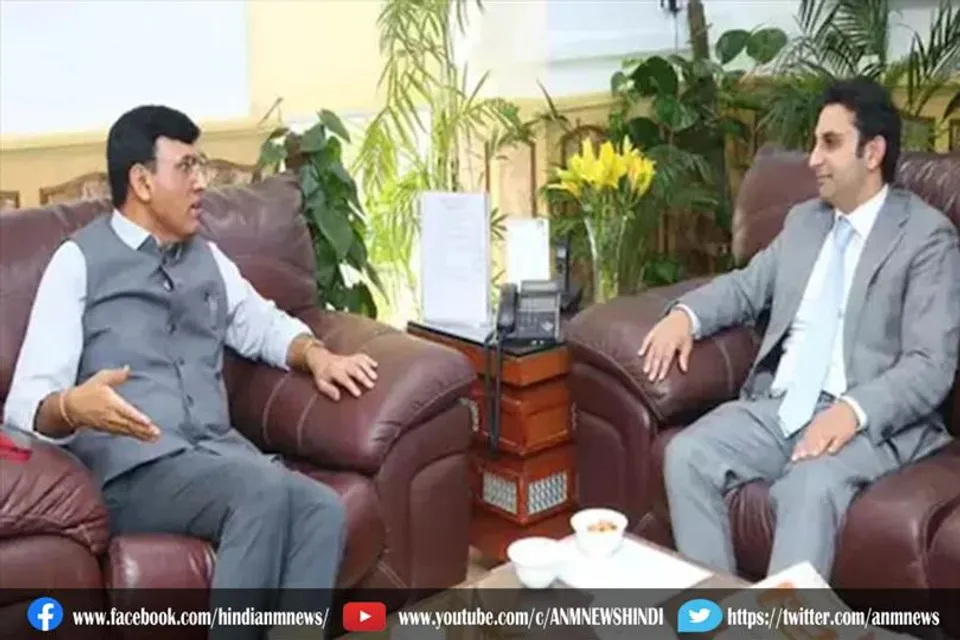 स्वास्थ्य मंत्री मनसुख मांडविया ने अदार पूनावाला से की मुलाकात