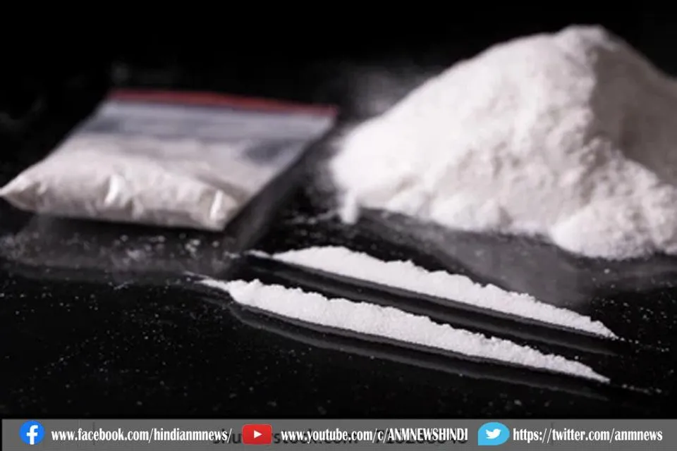 जानके हैरान हो जाएंगे, कुर्ते के बटन से मिला इतने करोड़ रुपये की कोकीन