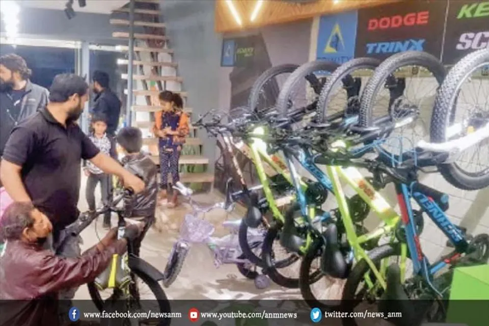 घट रही साइकिलों की बिक्री