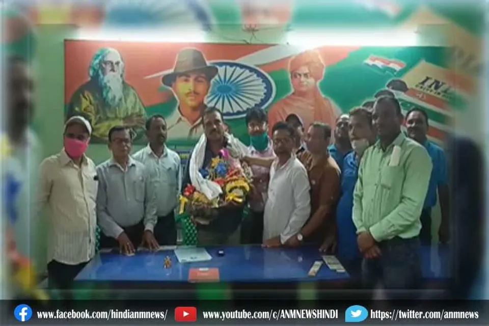 कांग्रेस शिक्षक संगठन की तरफ से रुपेश यादव को किया गया सम्मानित