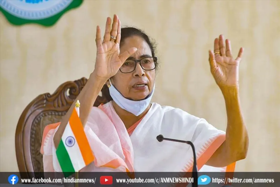 56,388 मतों से आगे हुईं ममता बनर्जी