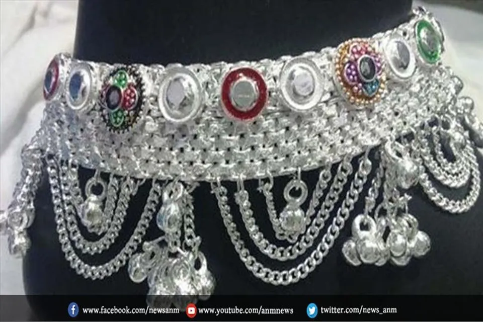 चांदी के दाम में गिरावट