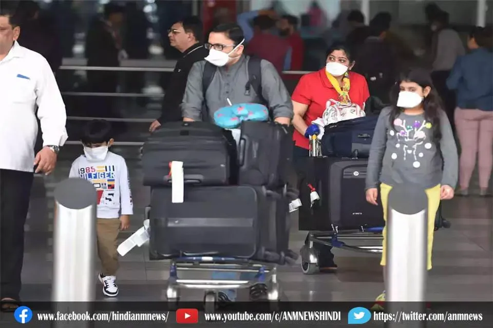विदेश में पढ़ने वाले छात्रों के लिए यात्रा प्रतिबंधों में ढील देने की कोशिश