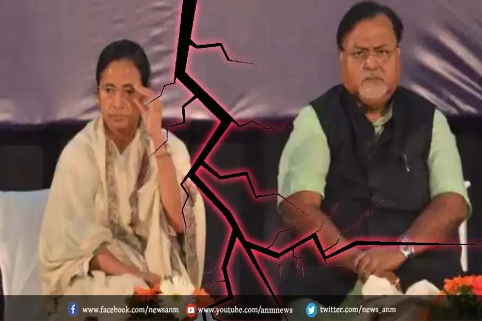 टीएमसी पार्टी ने भी छोड़ा पार्थ का साथ