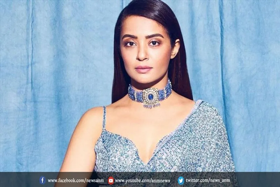 एक्ट्रेस ने बताया बॉलीवुड का 'काला सच'