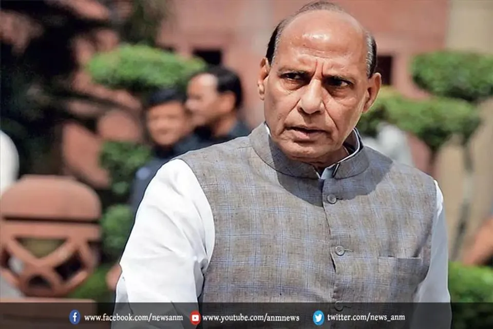 रक्षामंत्री राजनाथ सिंह ने किया डोर टू डोर कैंपेन