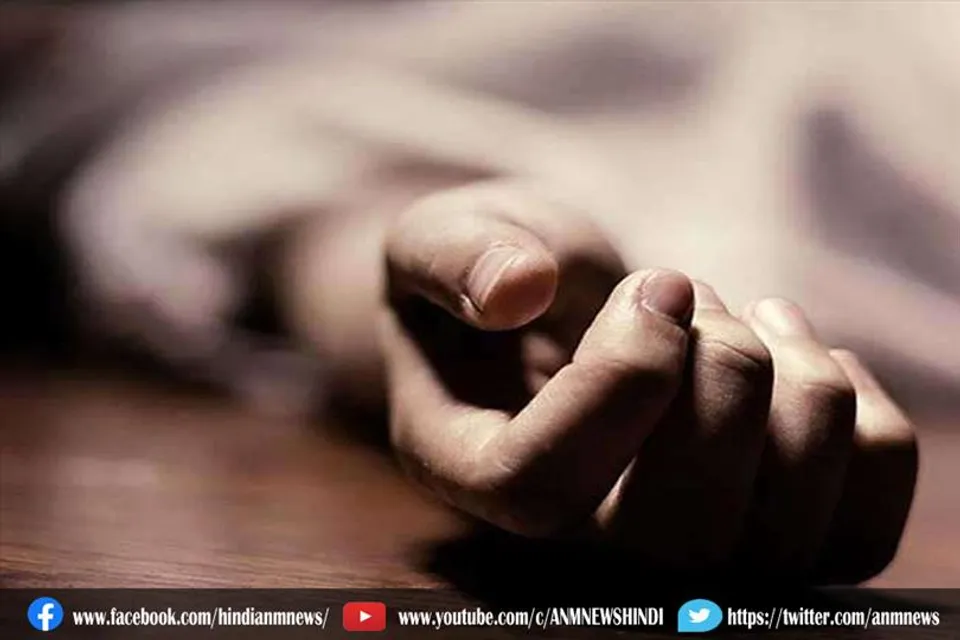 मंदिर के अंदर मिली छात्रा की गर्दन कटी लाश