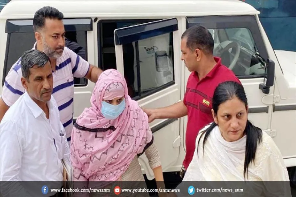 रिश्वतखोर महिला ASI बर्खास्त
