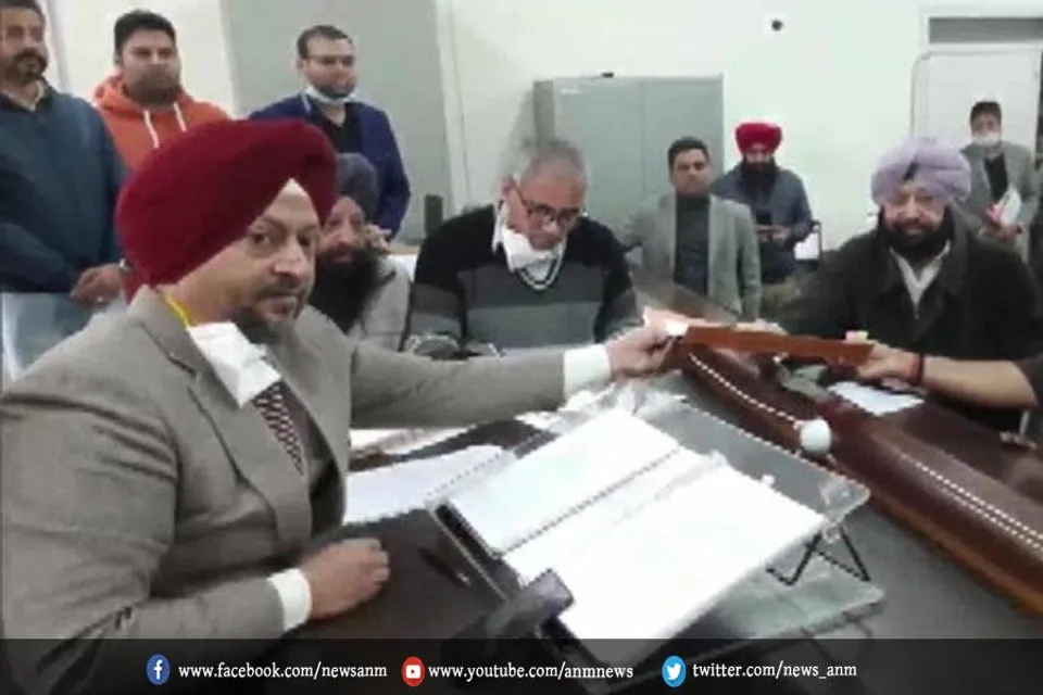 कैप्टन अमरिंदर सिंह ने पटियाला से नामांकन किया दाखिल