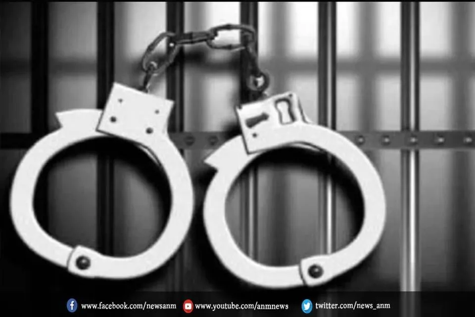 करीब तीन टन तेंदू पत्तों की तस्करी कर रहे थे मछुआरे