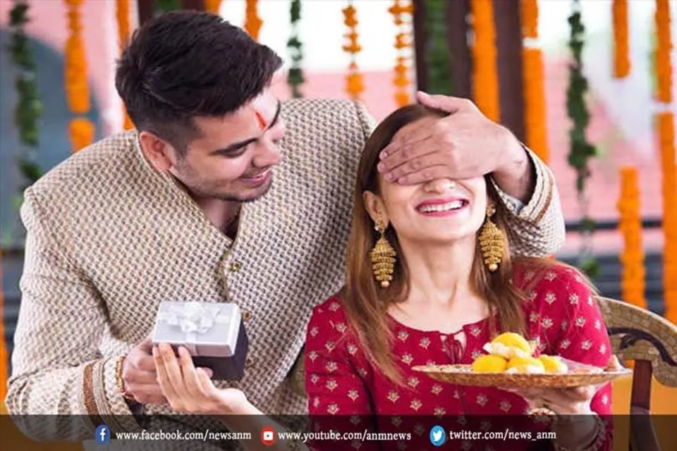 इन खूबसूरत मैसेज के साथ भाई को विश करें हैप्पी भाई दूज