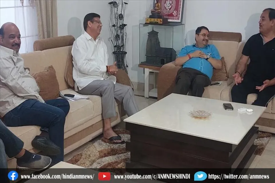 काऊ और प्रीतम सिंह की हुई मुलाकात