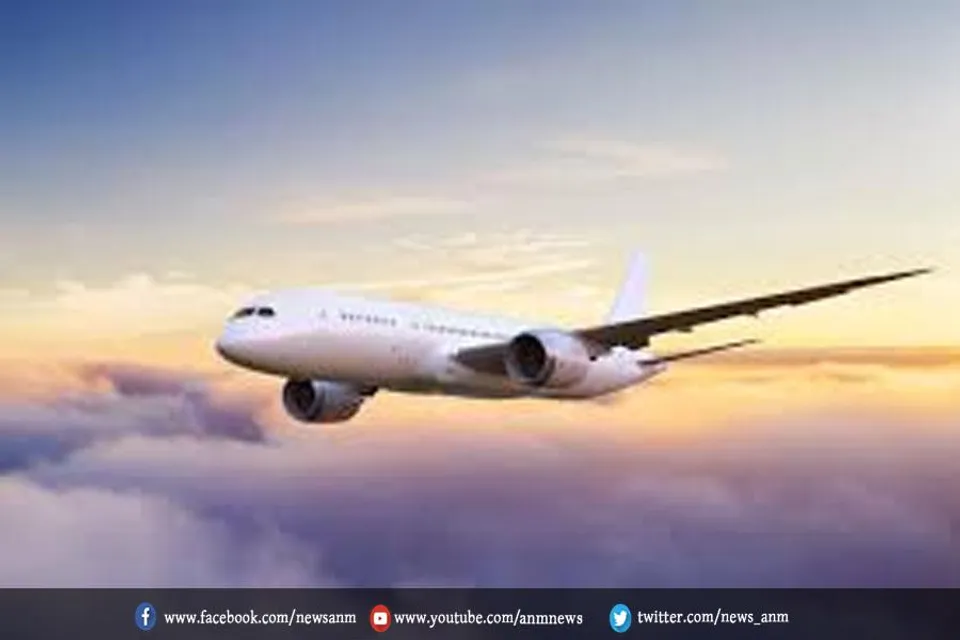 35,000 फीट ऊंचाई पर फ्लाइट में बच्‍चे का जन्म