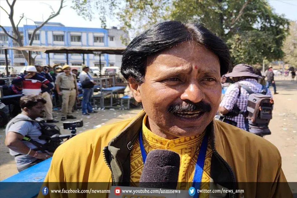 अंजन मंडल बने हीरो
