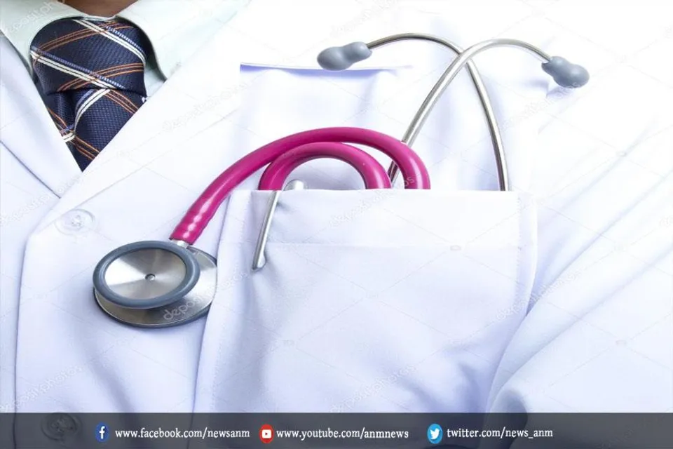 एक व्‍यक्ति के पेट में मिला 7.5 किलो का ट्यूमर