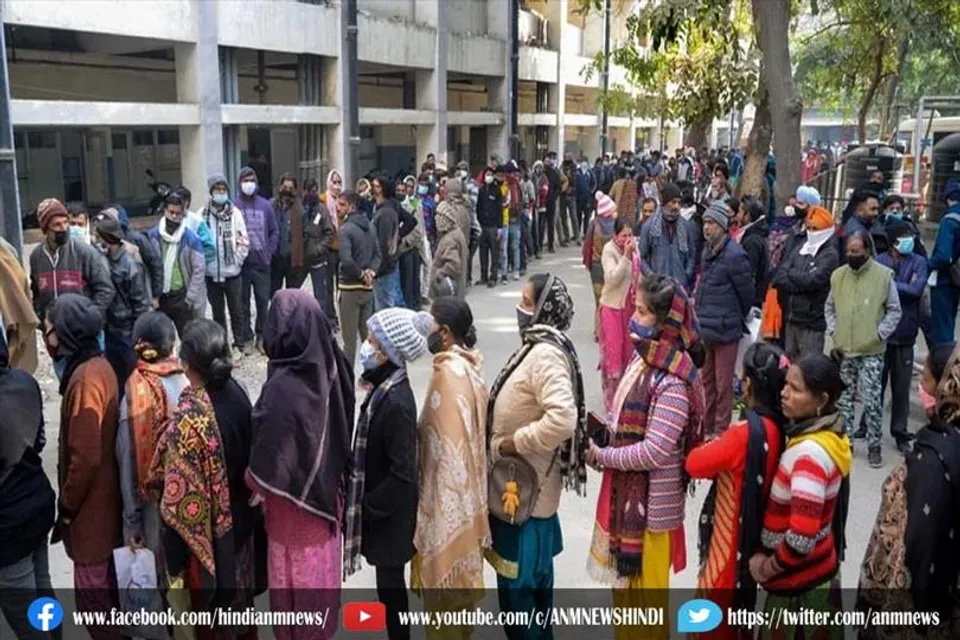 देश में लगाई जा रही बूस्टर डोज