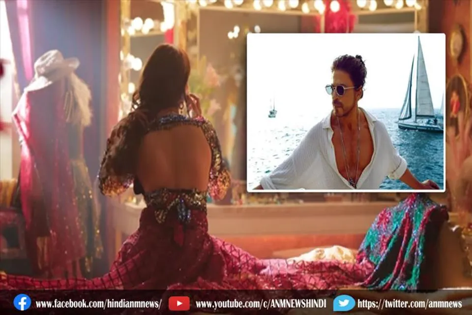 बैकलेस लहंगा पहन आयुष्मान खुराना ने की 'पठान' से बात