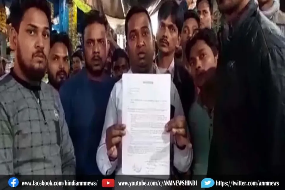 व्यापारीओं ने विधायक और पुलिस को सौपा ज्ञापन