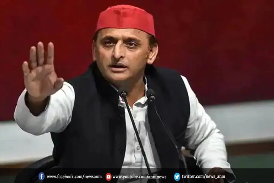 अखिलेश ने भाजपा को लिया आड़े हाथ