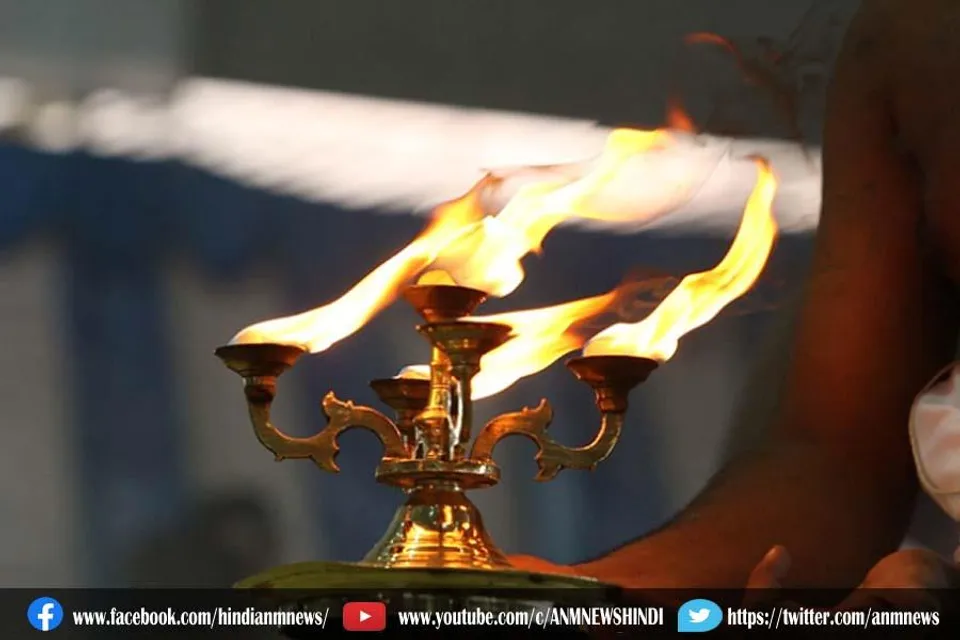 कोलकाता में वाराणसी की तर्ज पर गंगा आरती जल्द होगी