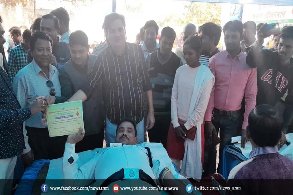 बाराबनी पुलिस ने किया रक्तदान, 65 यूनिट रक्त का संचय