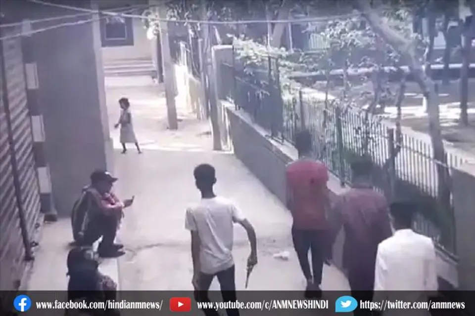 बेटे ने आंख में गोली मारकर पिता से लिया बदला