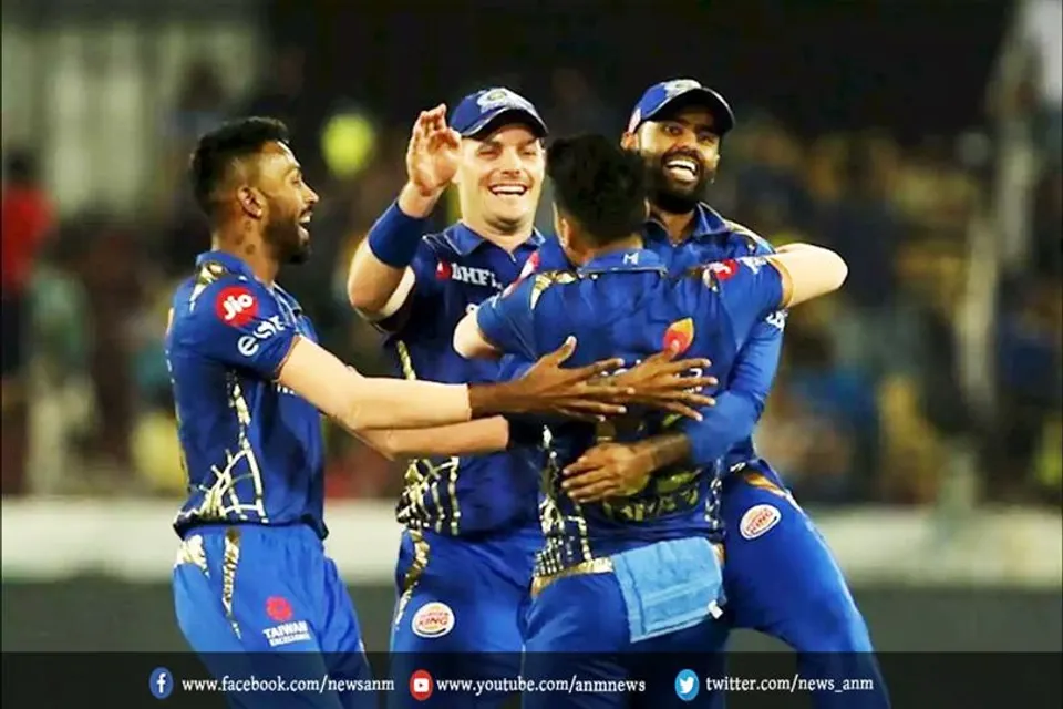 मुंबई का स्कोर 100 के पार