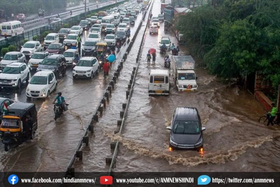 दिल्ली में लगातार तीसरे दिन बारिश