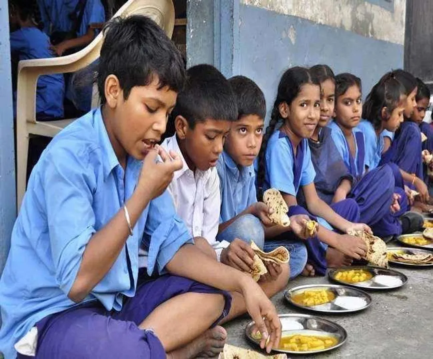 मिड डे मील योजना के तहत बच्चों मिलेगा फोर्टिफाइड चावल